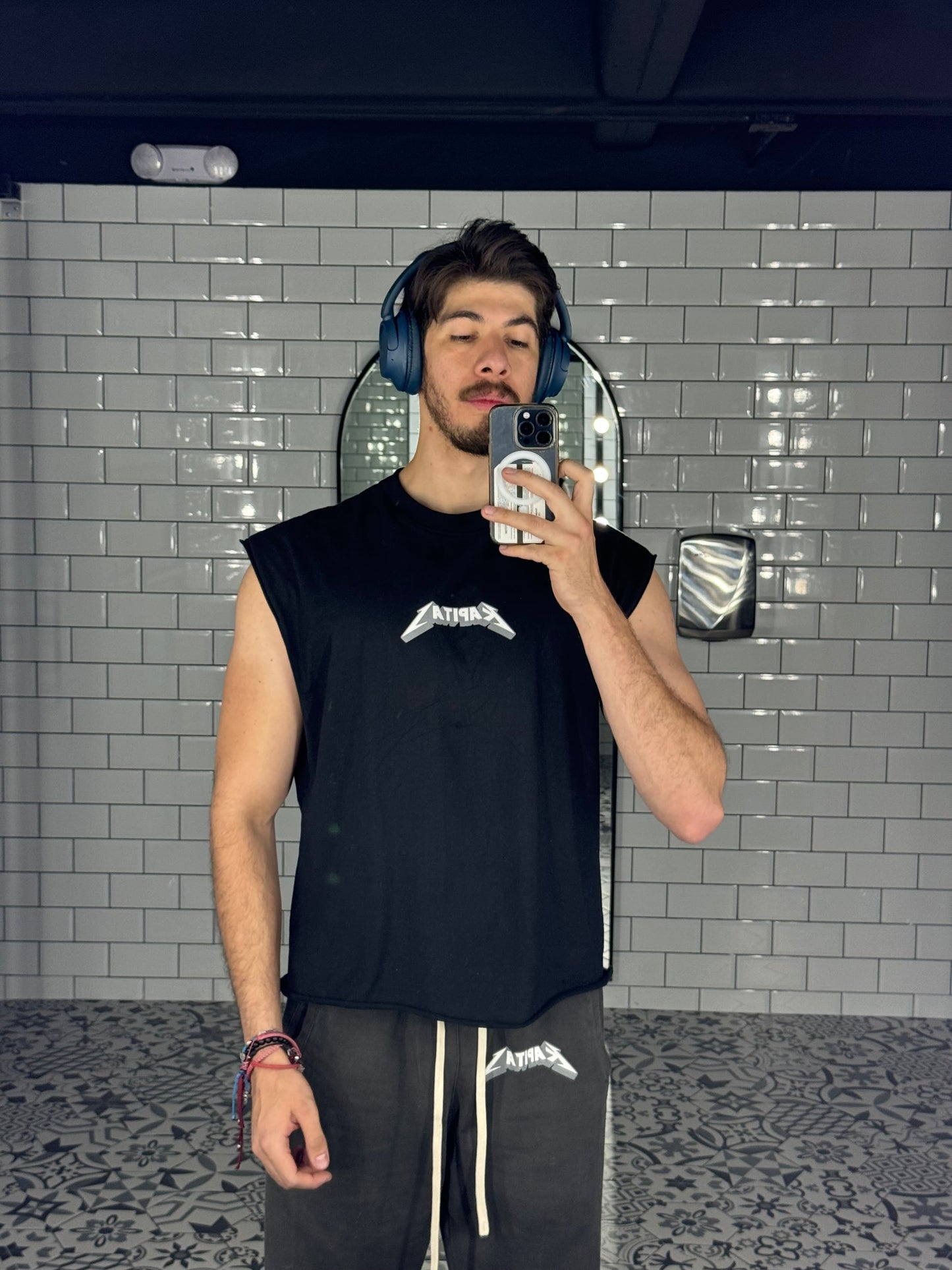 METAL LOGO "HEAVYWEIGHT PREMIUM" BOXY FIT CUTOFF TEE