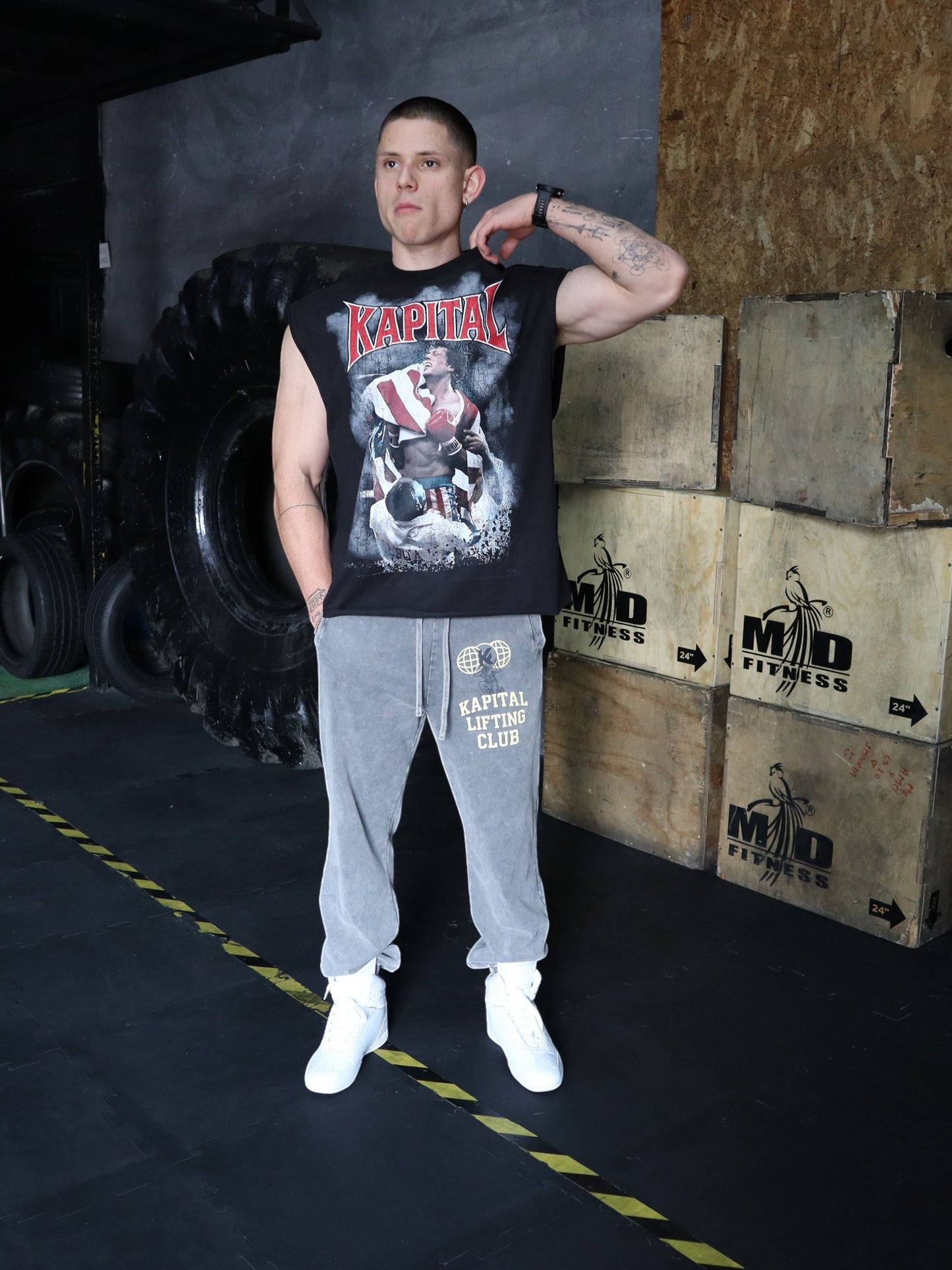 ROCKYXKAPITAL "HEAVYWEIGHT PREMIUM" BOXY FIT CUTOFF TEE